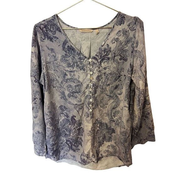 Soft Surroundings Sardinia Tencel Roll Tab Sleeve Blouse. - Picture 3 of 5